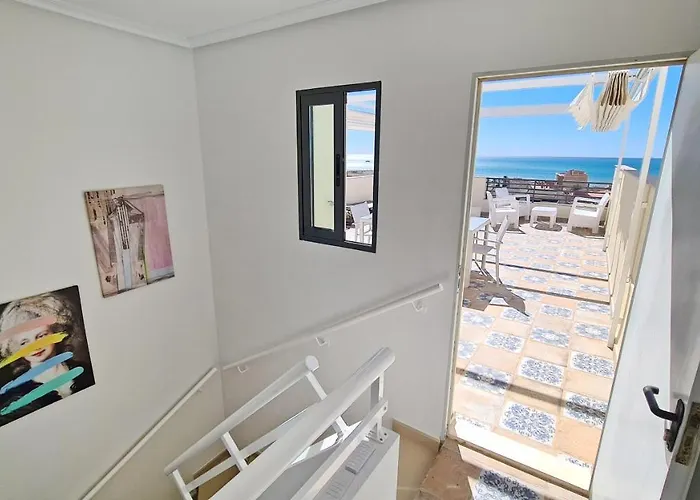 Penthouse With Panoramic View By Nras Apartment *